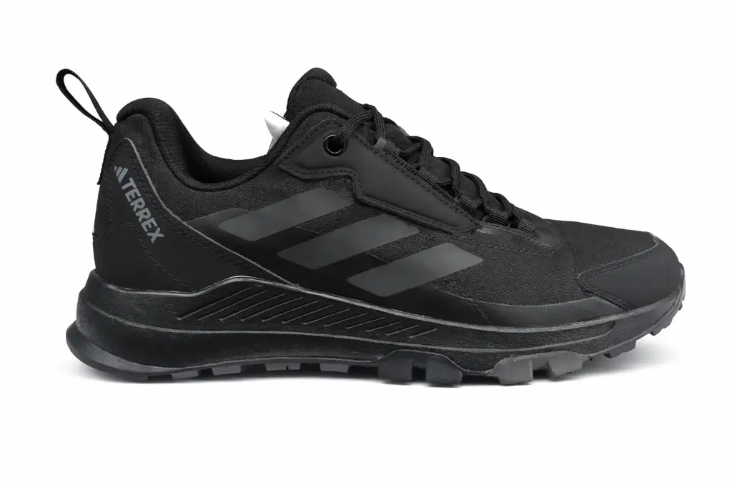 Adidas terrex negra