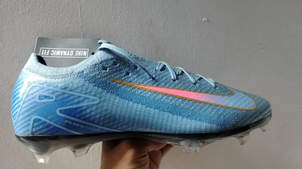 guayo Nike mercurial vapor 16