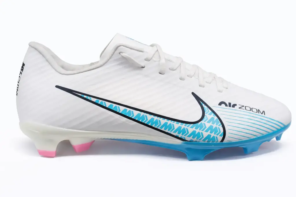 guayo Nike mercurial vapor 15