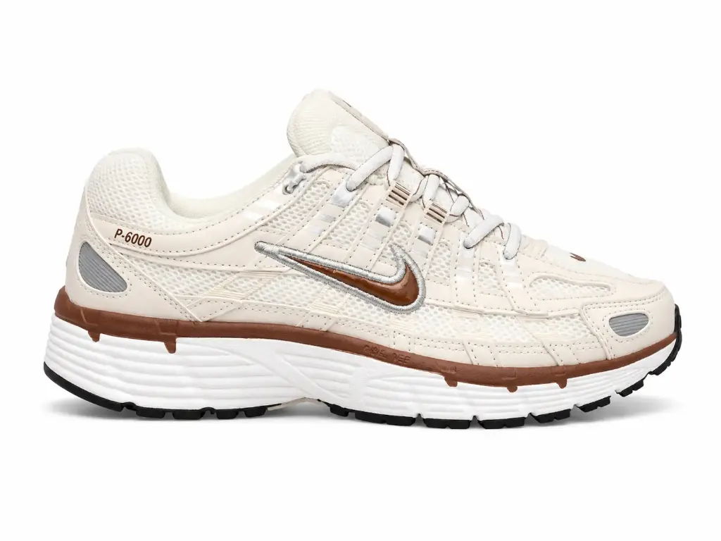 Nike  p-6000 Blanco-Marron