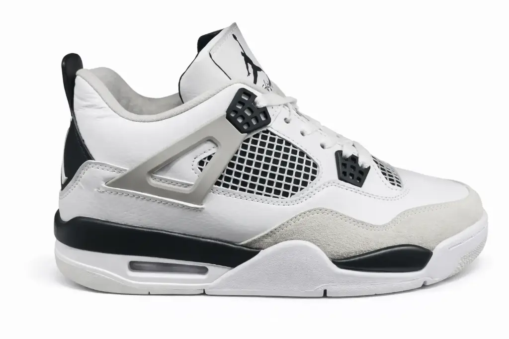 Air jordan retro 4 blanco negro