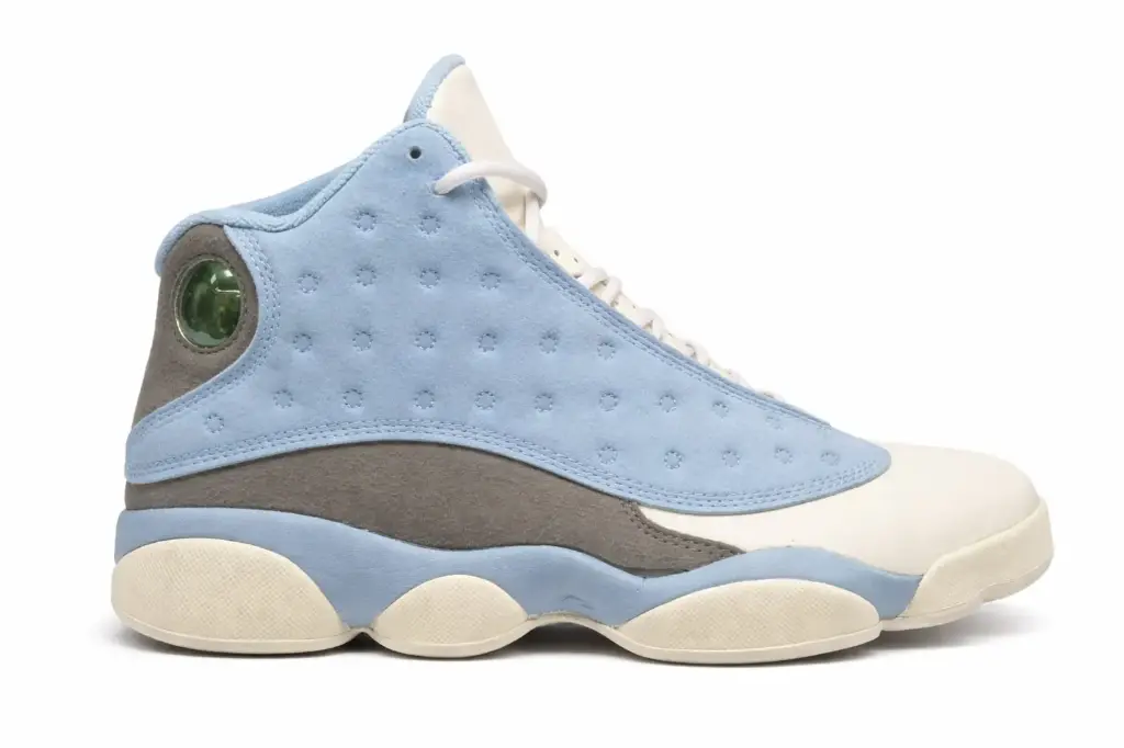 Jordan retro 13 azul