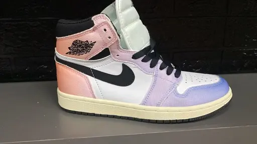 Air jordan rosa azul