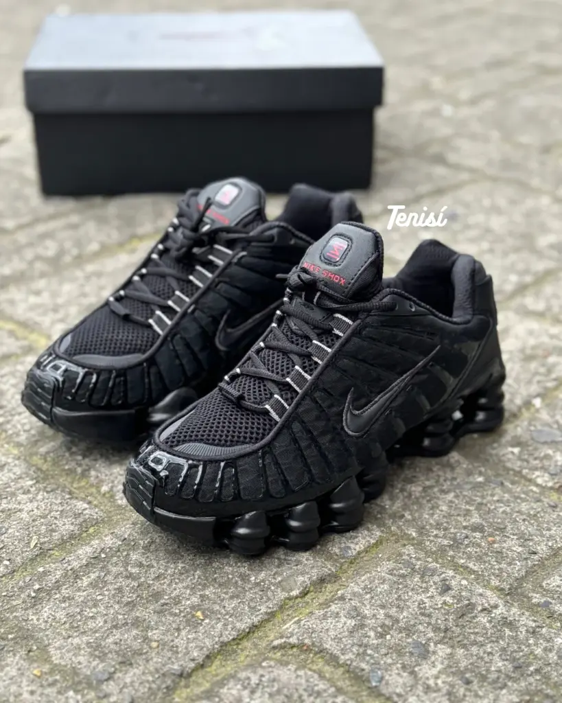 Nike  shox
