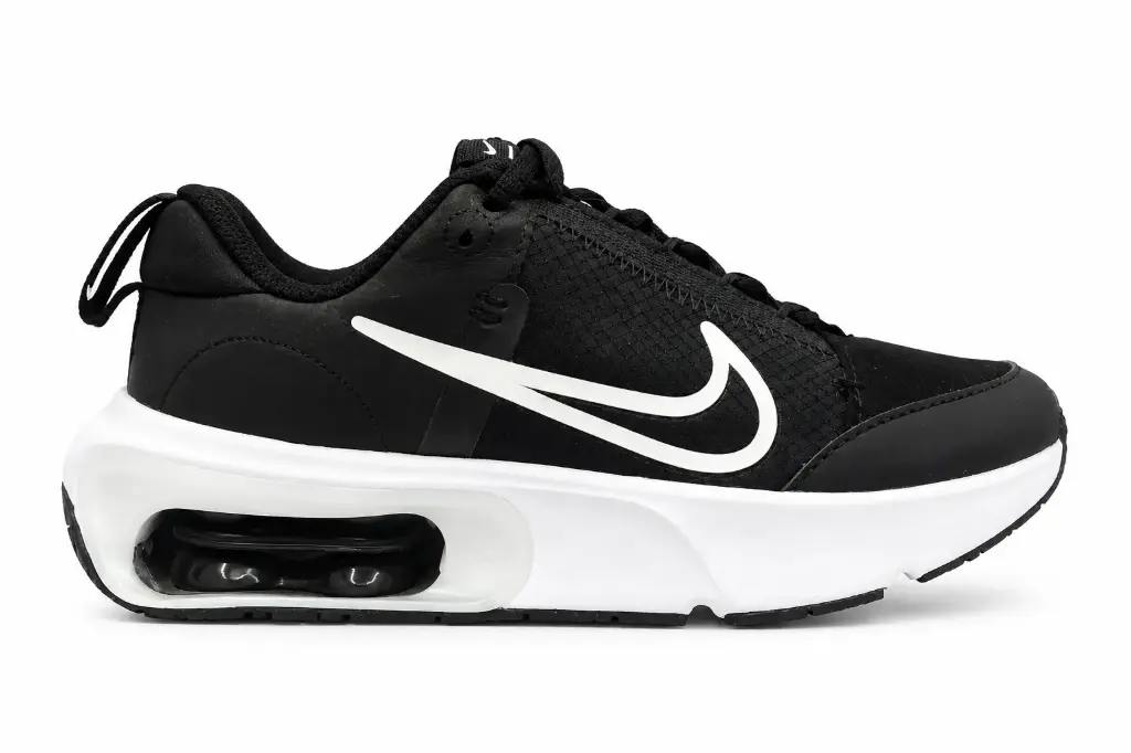 Nike intrlk  