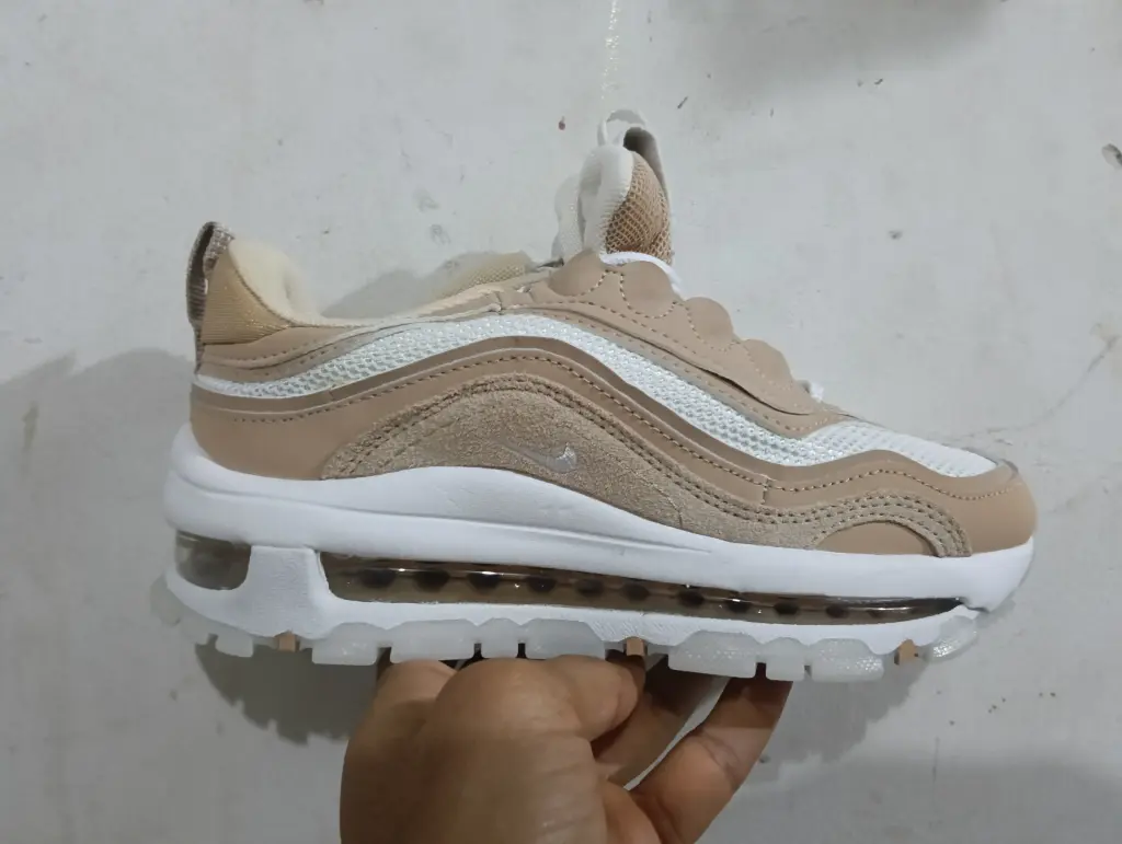 Nike airmax 97 futura beige