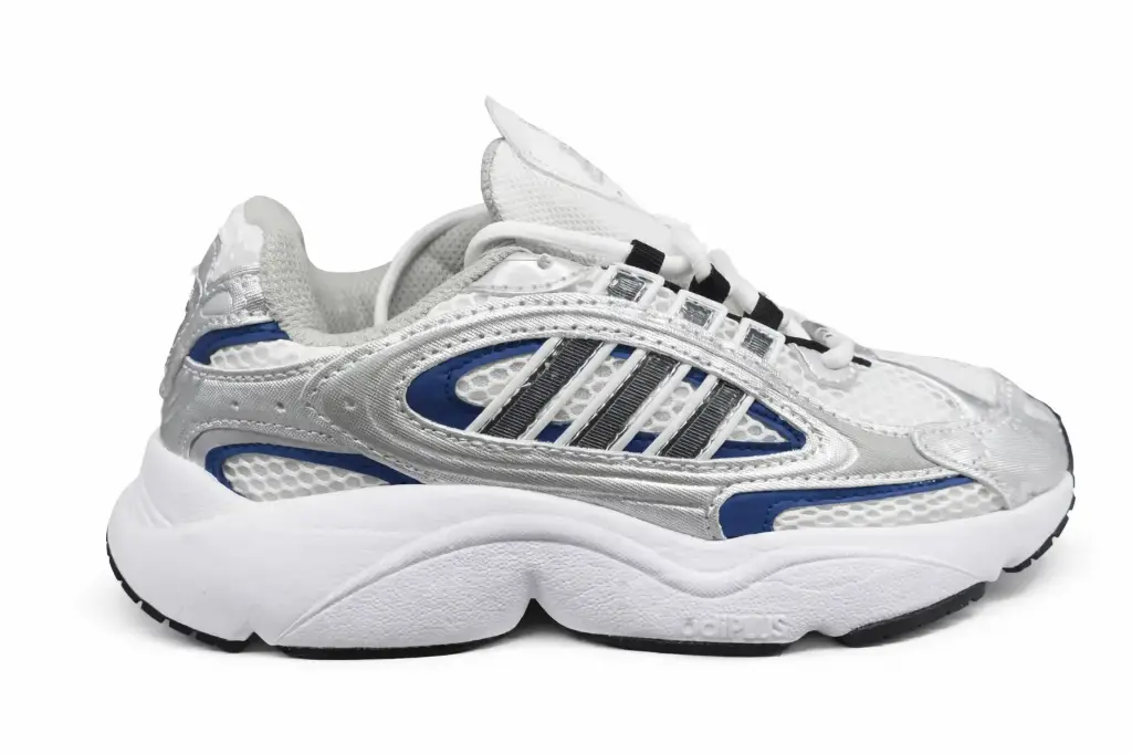 Adidas ozmillen gris