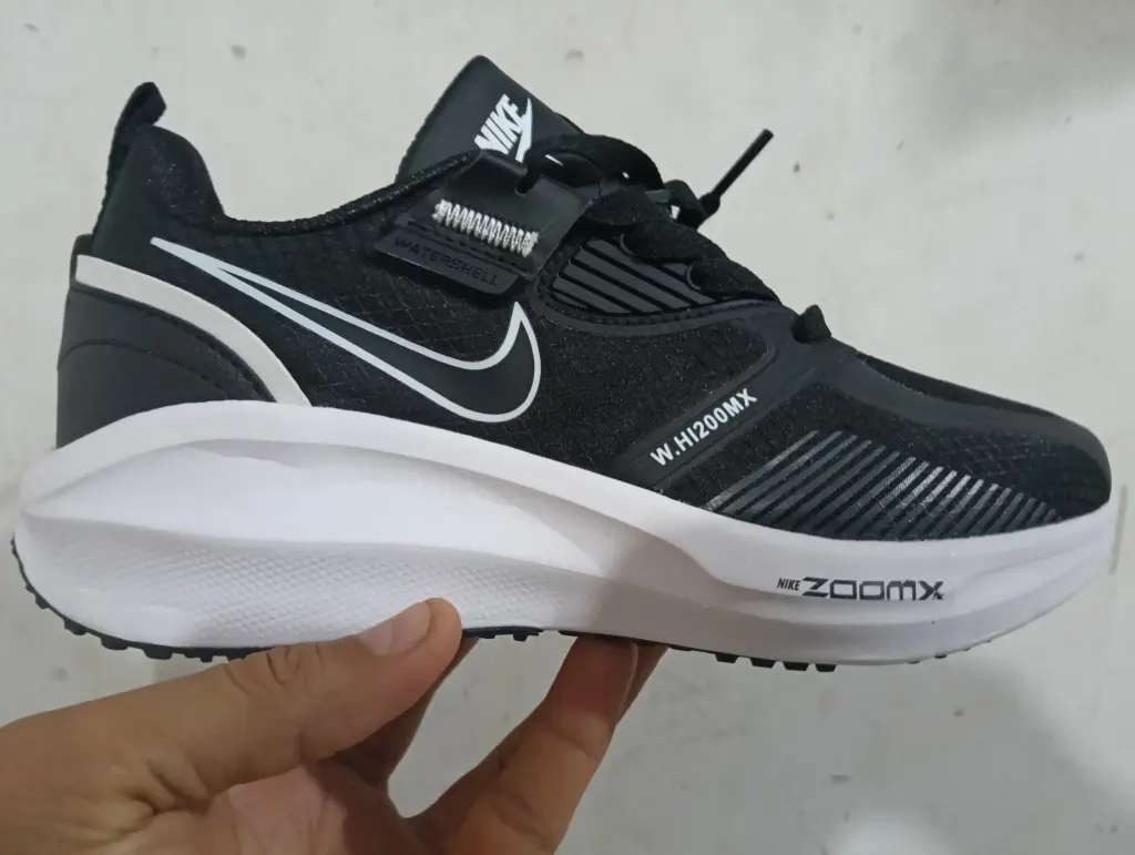 Nike zoom x watershell