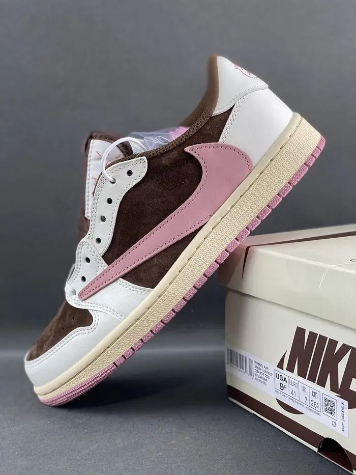 Nike travis cafe rosa
