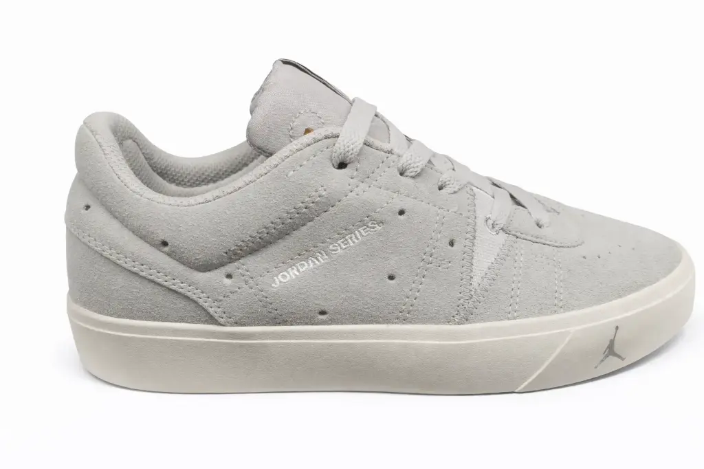 Air jordan series gris