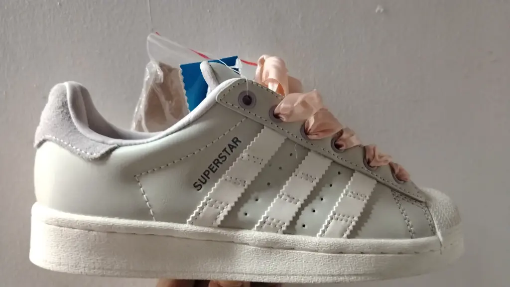 Adidas super star orignals