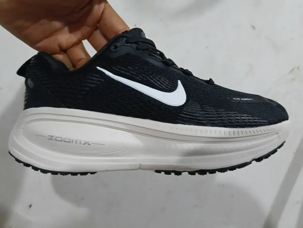 Nike zoom x running