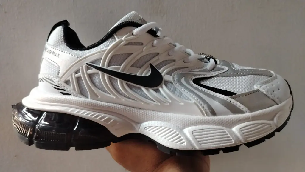 Nike skate dama blanca