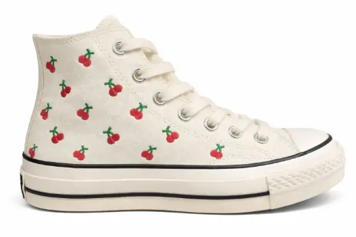 [168] Converse estampada