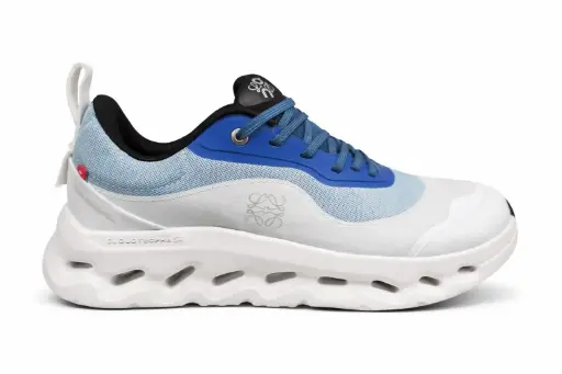 [217] On running cloud loewe azul