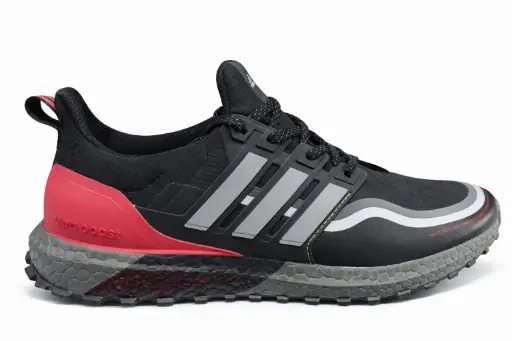 [terrain negra roja] Ultraboost terrain negra roja