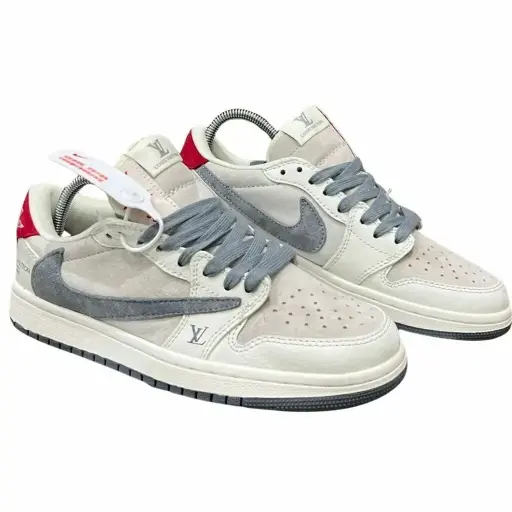 nike travis louis