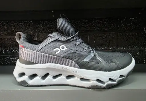 [running cloud negra hombre] On running cloud negra hombre