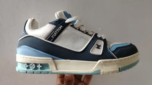 [vuitton trainer street style] Louis vuitton trainer street style