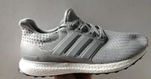 [gris] Ultraboost 1.0 gris